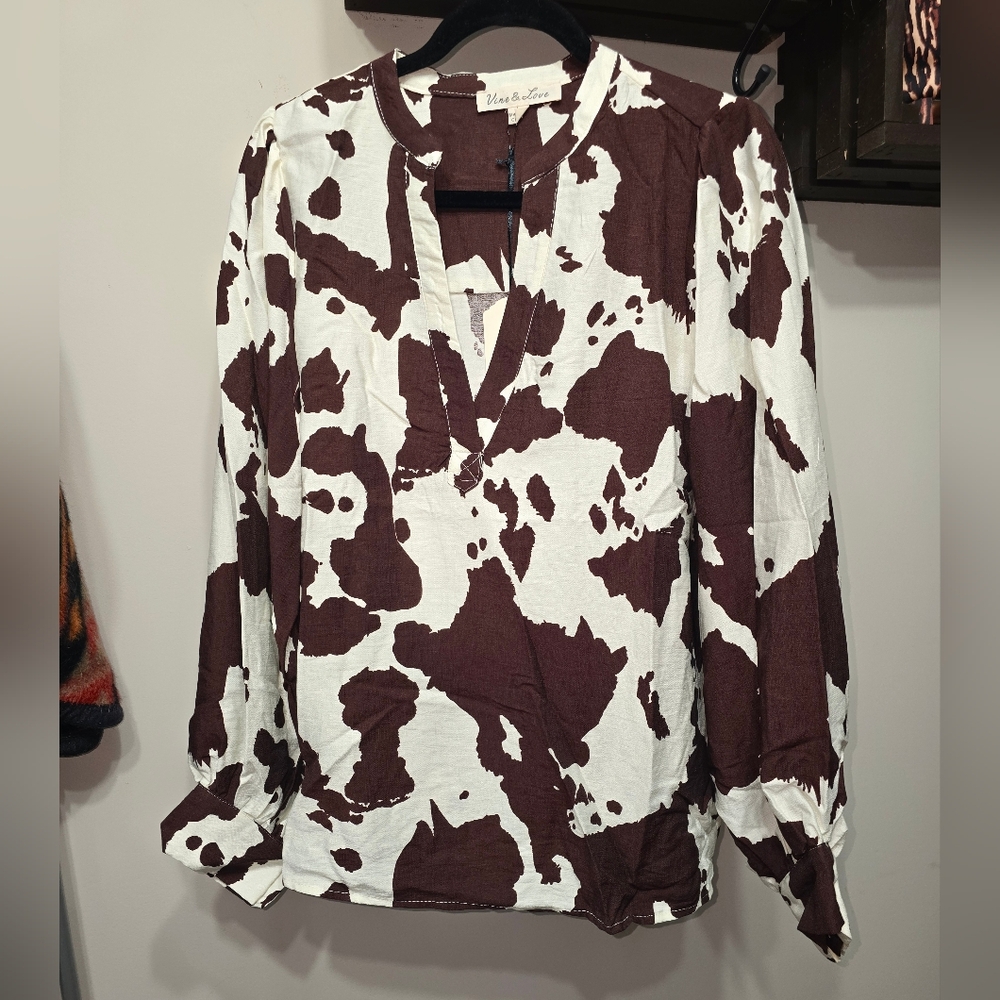 Dark BrownV-‎ NECK Cow Print Women's Blouse with Puffy Sleeves Small - Picture 4 of 8